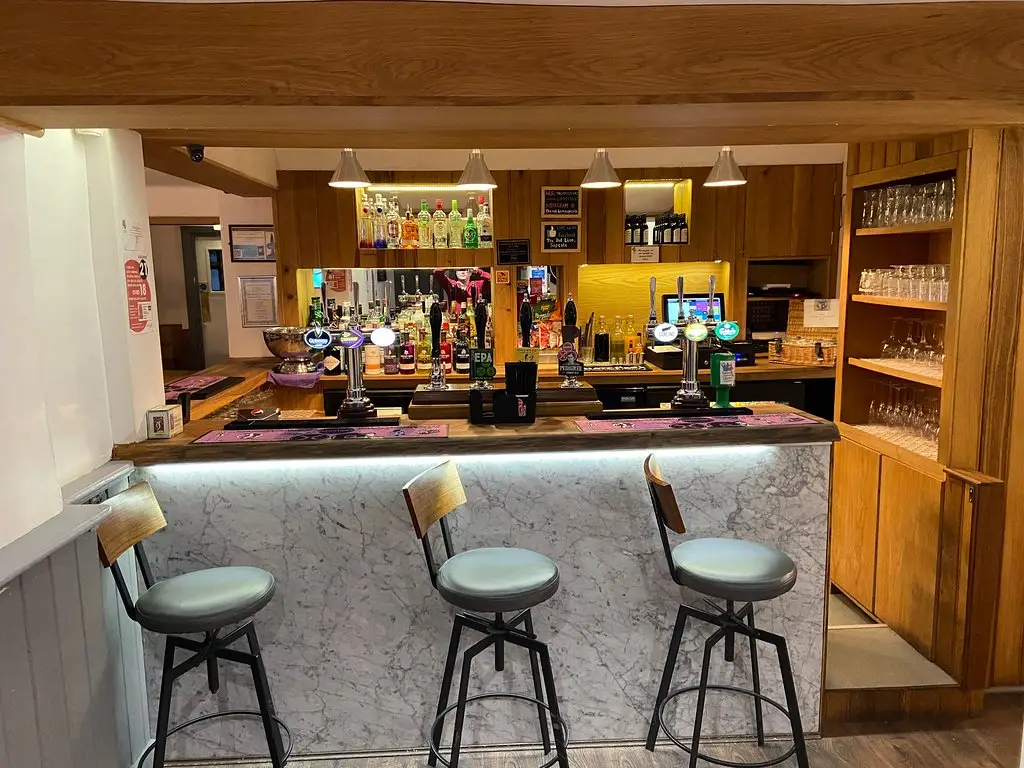 Red Lion_Sapcote_slider_image_1