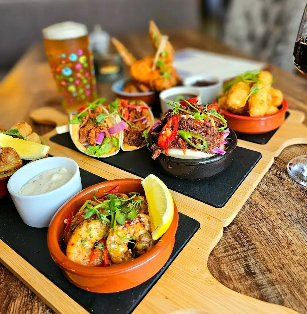 Red Lion_Sapcote_slider_image_2