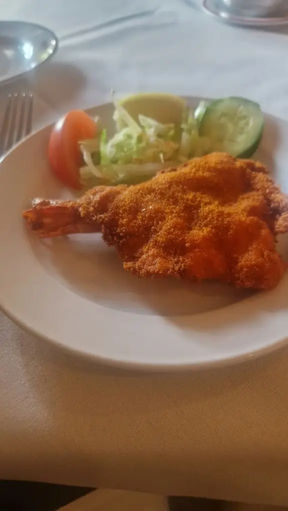 Nick Cox_The Gandhi in Sandy_Sandy_review