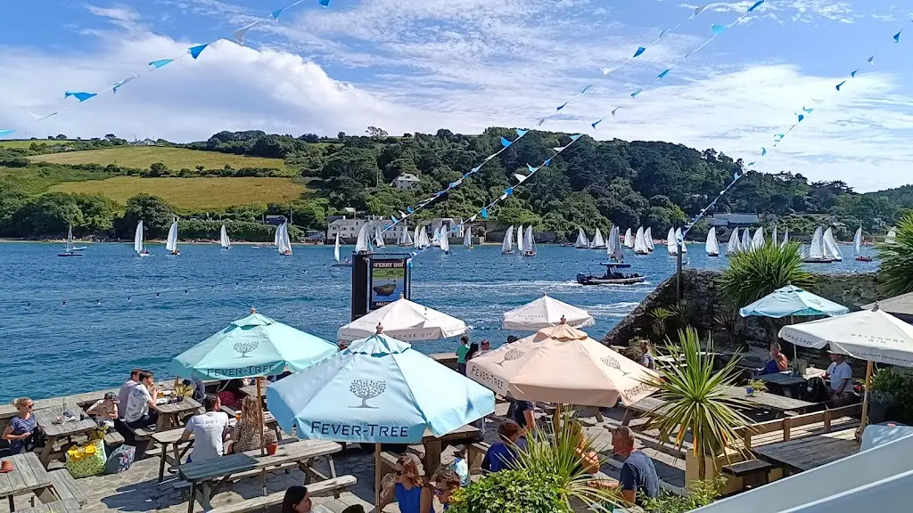 The Ferry Inn_Salcombe_slider_image_3