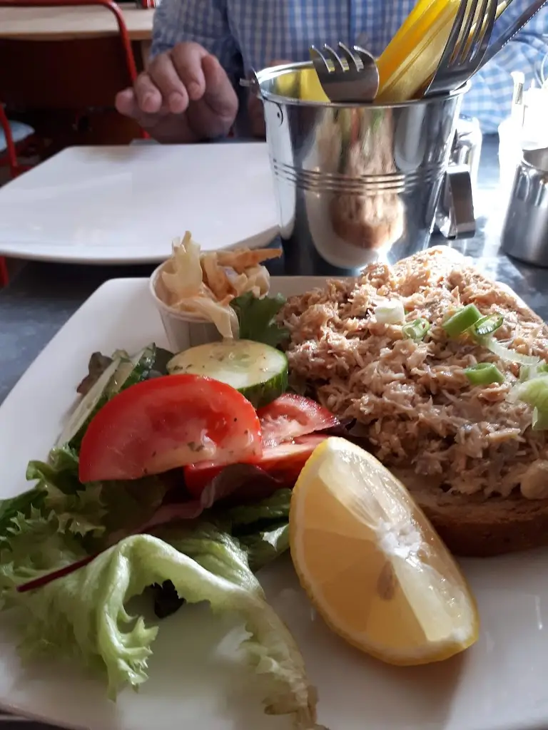 Menu_Sailor V_Salcombe_image_3