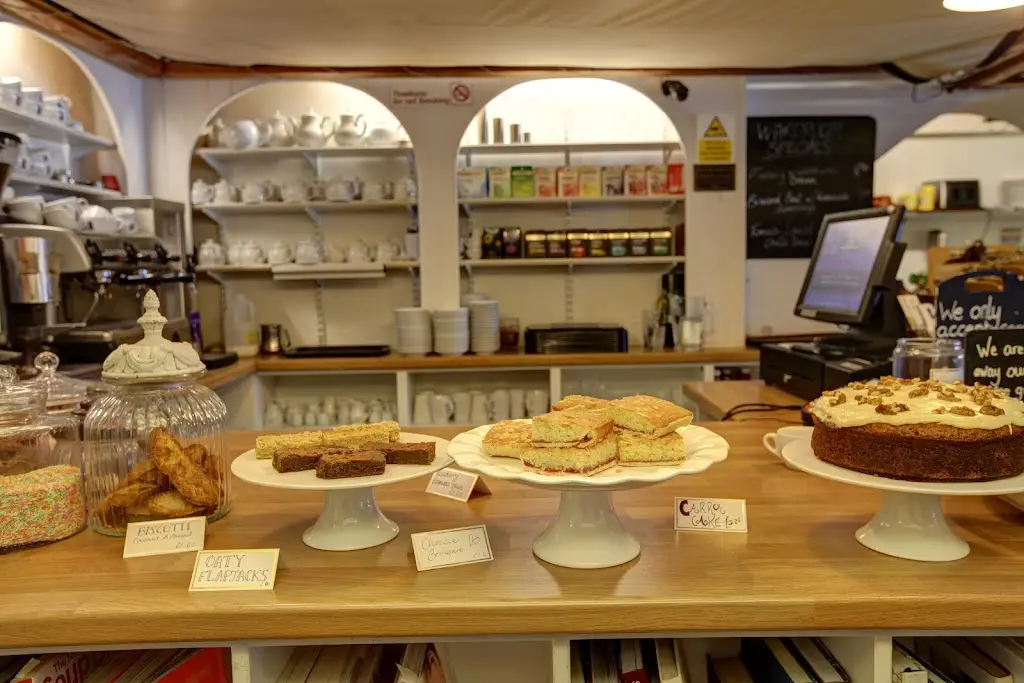 The Ward Room_Salcombe_slider_image_2