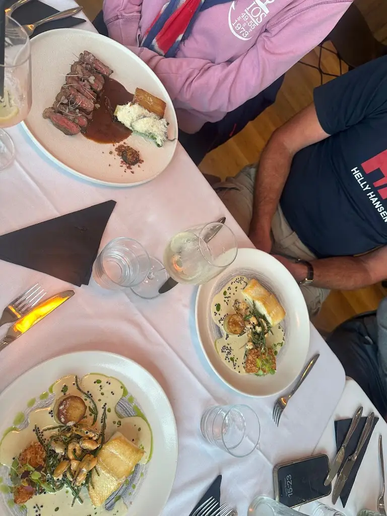 olivia brailsford_Thirty Three By The Sea_Salcombe_review