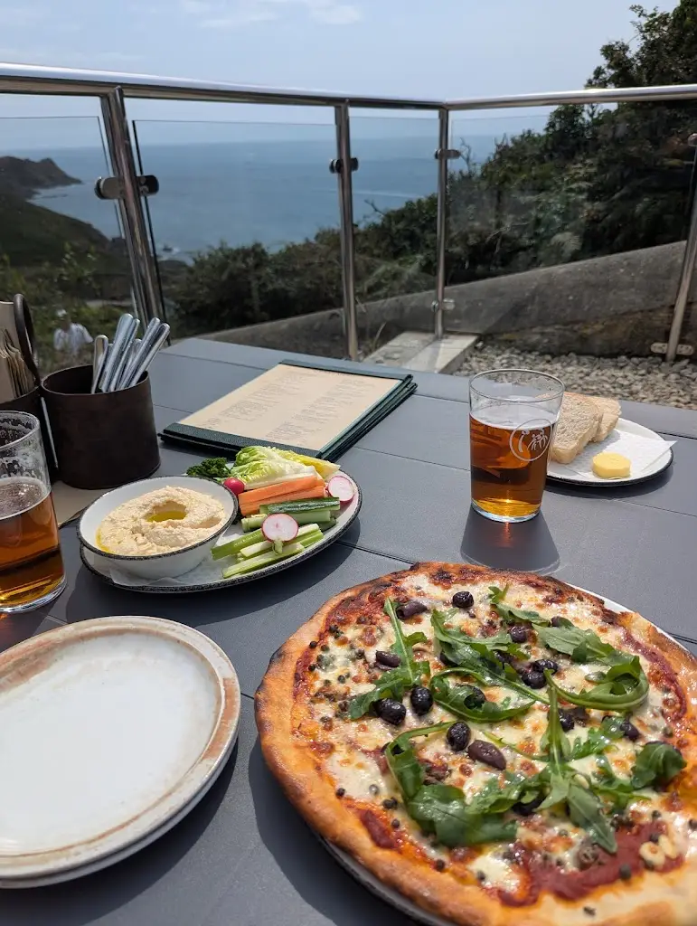 Alex W_The Restaurant at Gara Rock_Salcombe_review