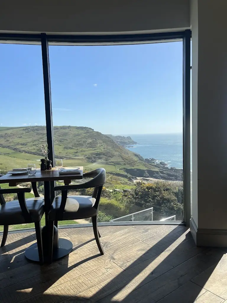 Rebecca Roberts_The Restaurant at Gara Rock_Salcombe_review