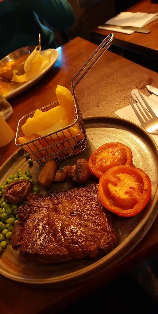 Emma-C C_The Sutton Arms_Scawby_reseña