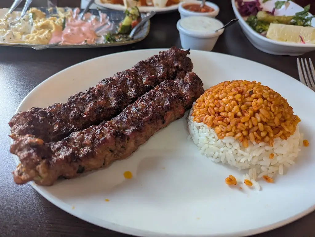 Istanbul Meze Grill_Ruislip_slider_image_3