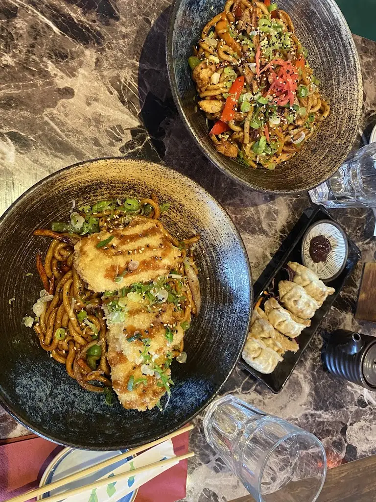 ellie_Yamazaki Sushi Bar_Basingstoke_review