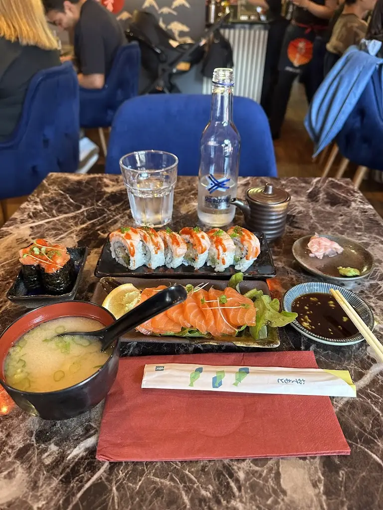 Jcy Hembery_Yamazaki Sushi Bar_Basingstoke_review