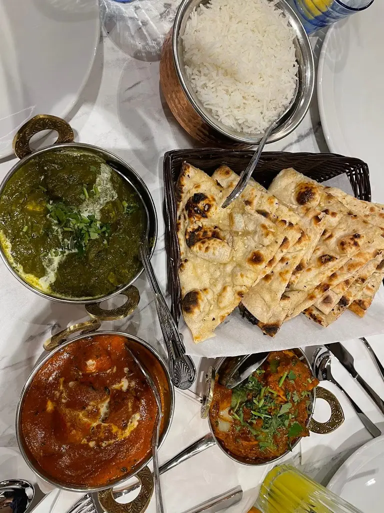 Menu_Sarasas_Ruislip_image_6