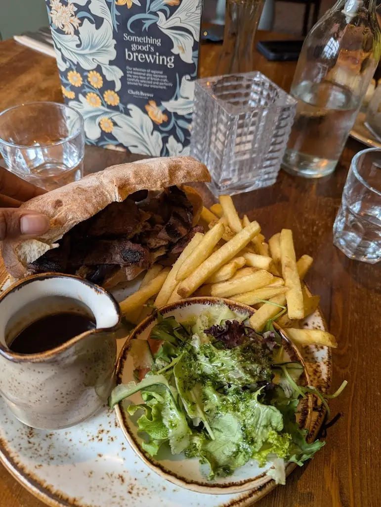 Sachini Yapa_Hatch_Basingstoke_review
