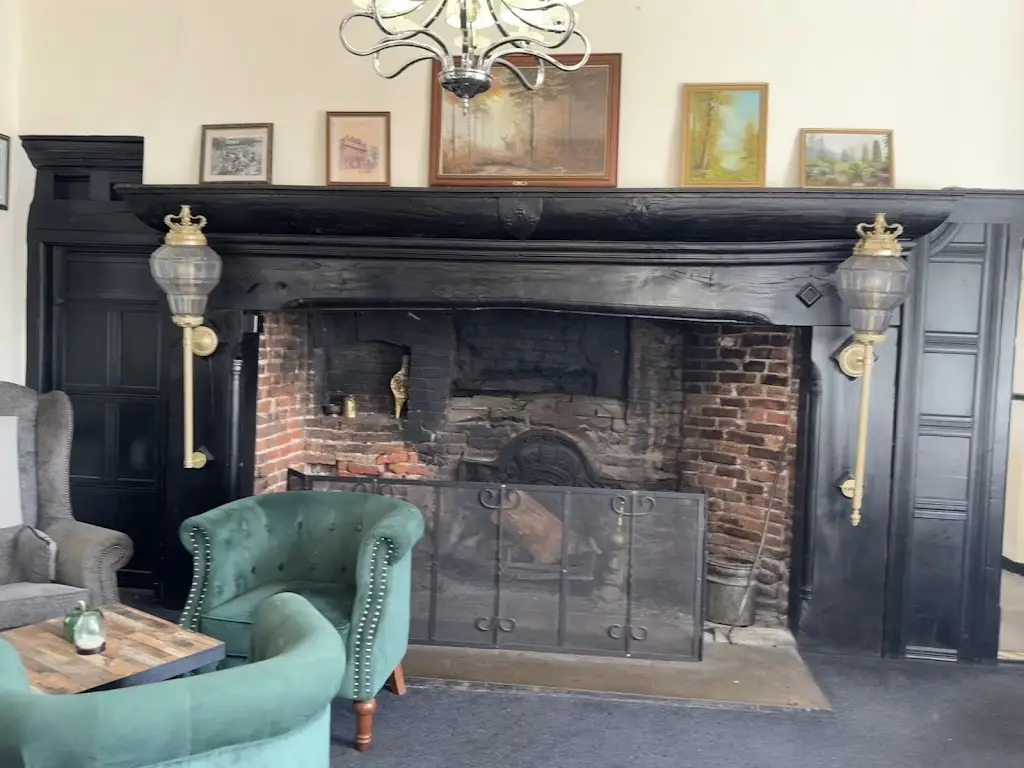 Amy T_Scole Inn Hotel_Scole_review