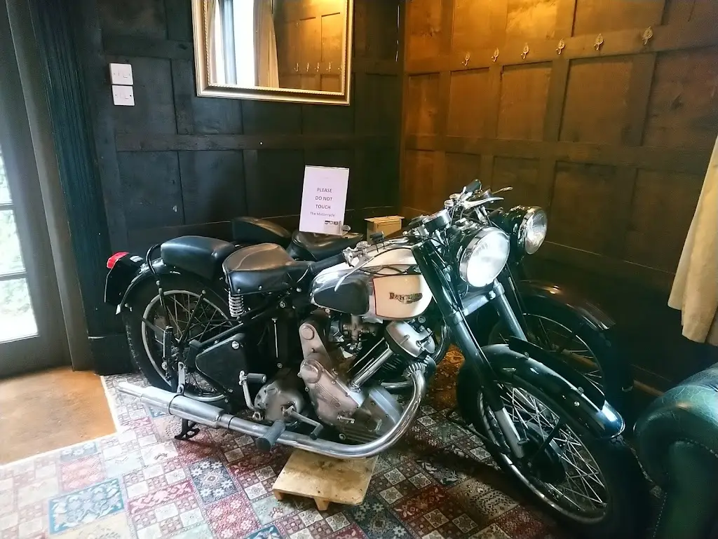 The Crossways Inn_Scole_slider_image_2