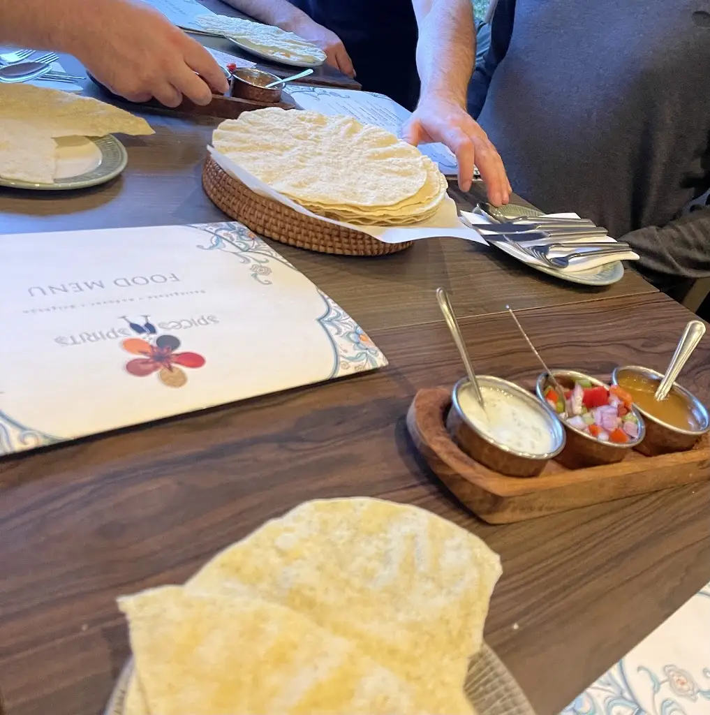 Simon Varney_Spices and Spirits_Basingstoke_review