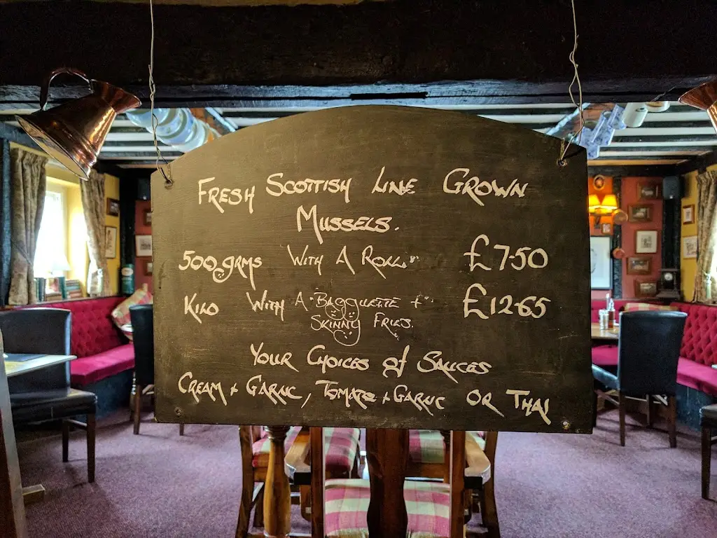 Menu_The Hand & Crown_Sawbridgeworth_immagine_3