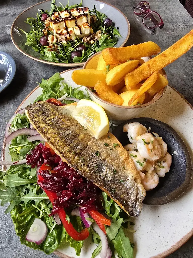 Andrea Menekse_The Hand & Crown_Sawbridgeworth_recensione