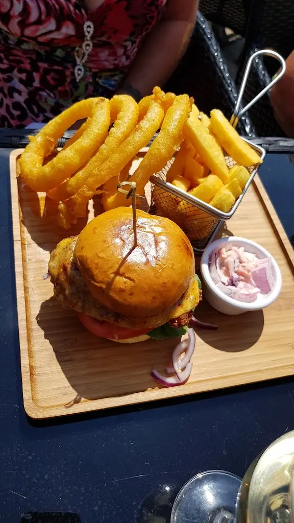 Menu_The Queens Head_Sawbridgeworth_image_4