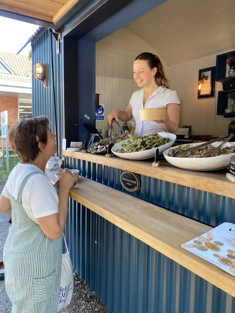 Deborah Eidson_Willows_Saxmundham_review