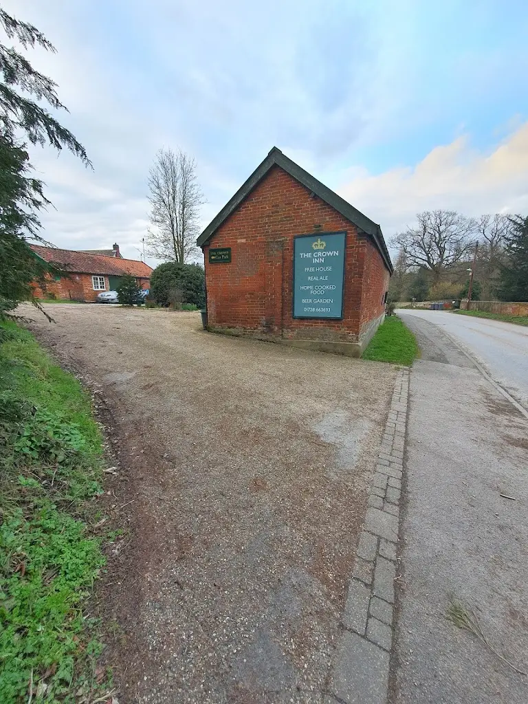 Julia Holt_The Crown Inn_Saxmundham_review