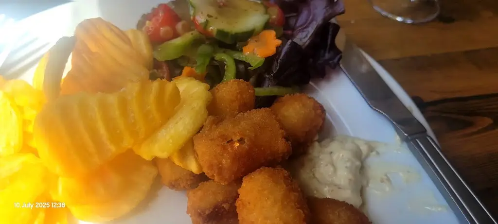 Lucie Ruddock_The Rendham White Horse_Saxmundham_review