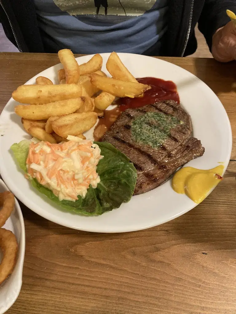 The Rendham White Horse_Saxmundham_slider_image_2