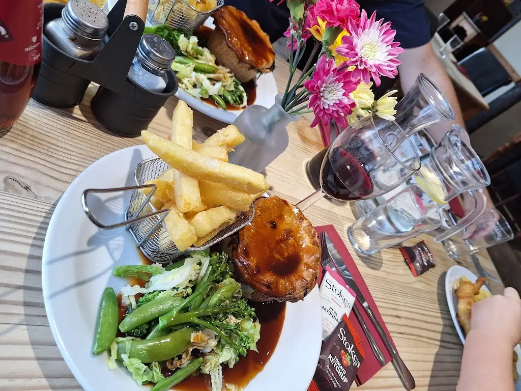 Golden Key Inn Snape_Saxmundham_slider_image_2