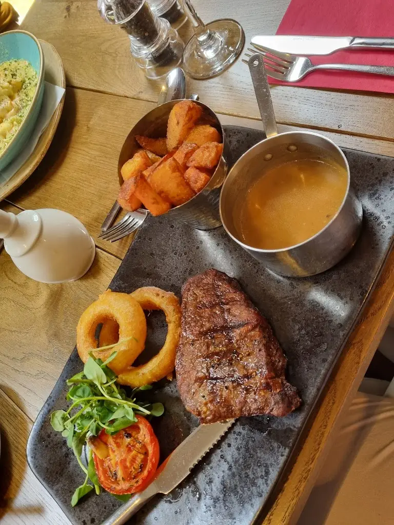 Menu_The White Swan_Scotter_image_6