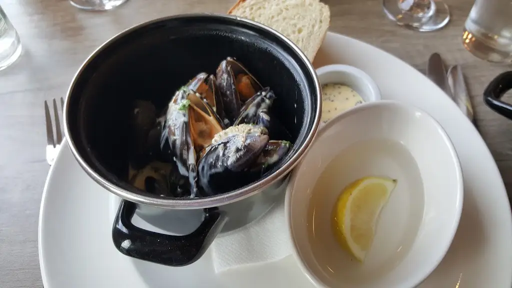 Menu_The White Swan_Scotter_image_9