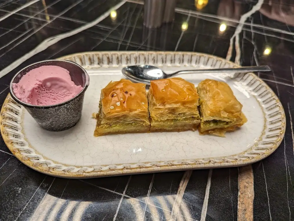 Menu_Buzz Kitchen Basildon_Basildon_image_5