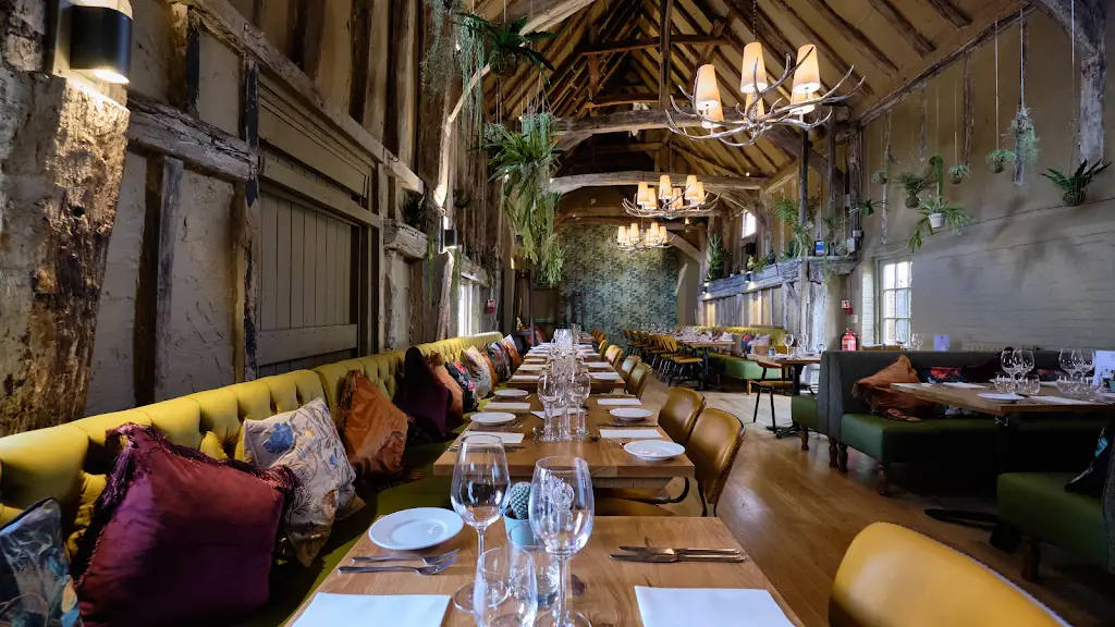 The Eight Bells_Saffron Walden_slider_image_1