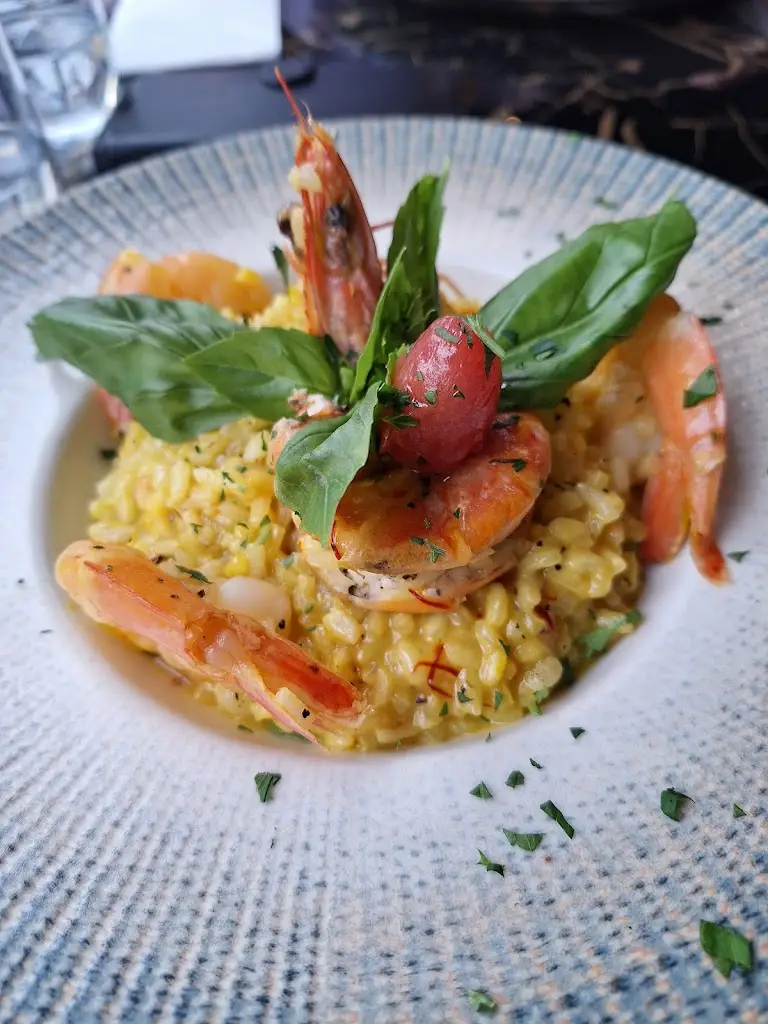 Eileen Elliott_Lavinya Turkish Cuisine_Saffron Walden_review