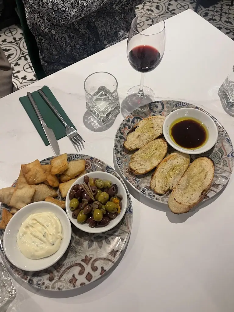 Laura Dennis_Trio Italian_Saffron Walden_review