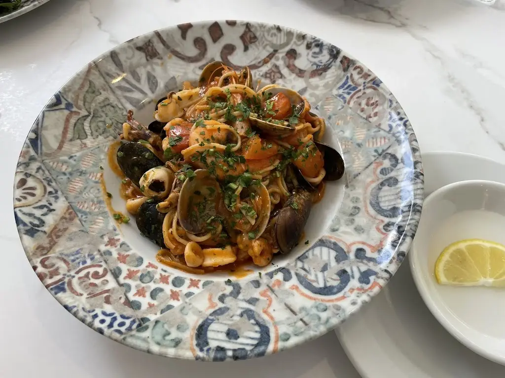 Trio Italian_Saffron Walden_slider_image_2