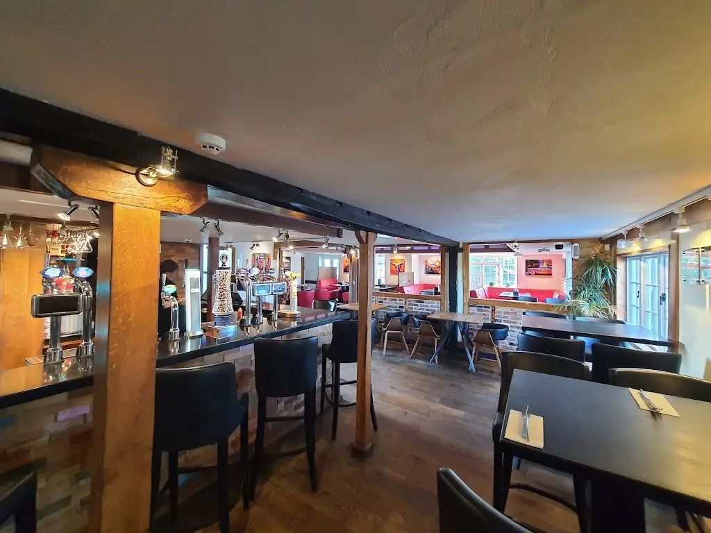Jonathan Mills_The Plough Bar & Grill_Saffron Walden_review