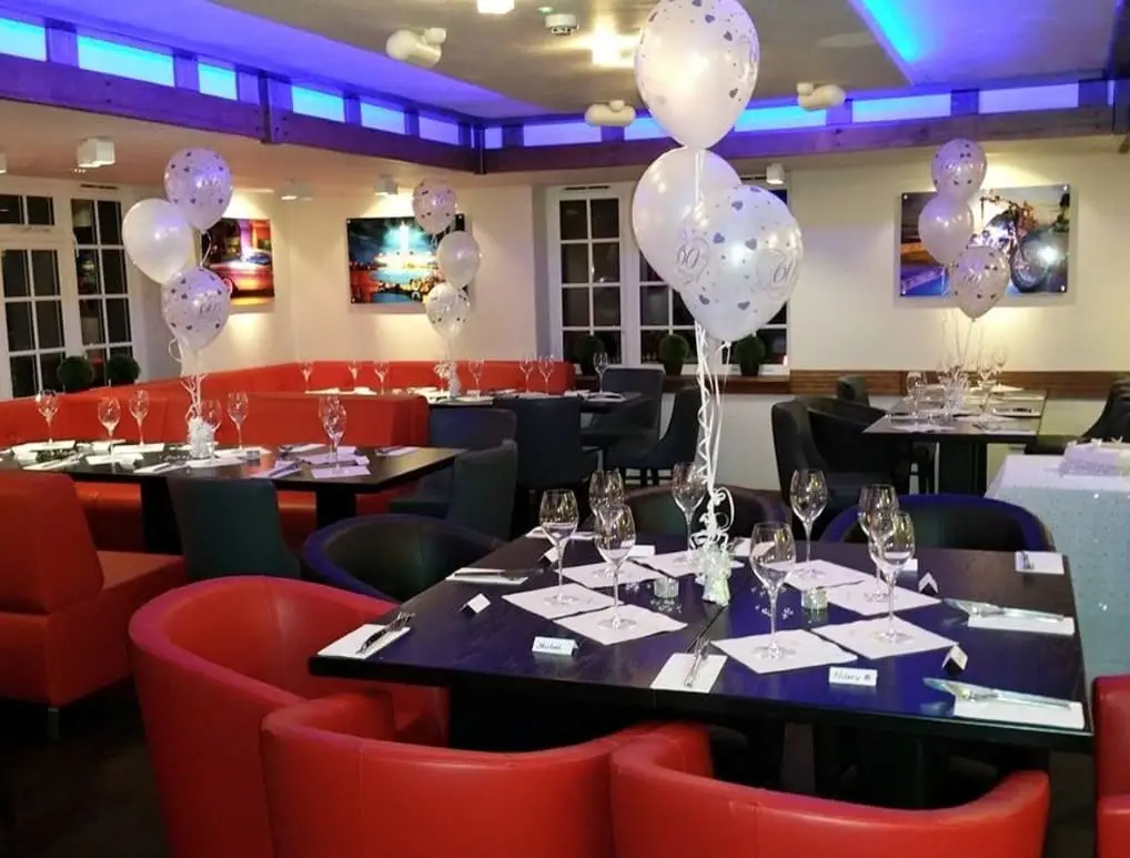 The Plough Bar & Grill_Saffron Walden_slider_image_1