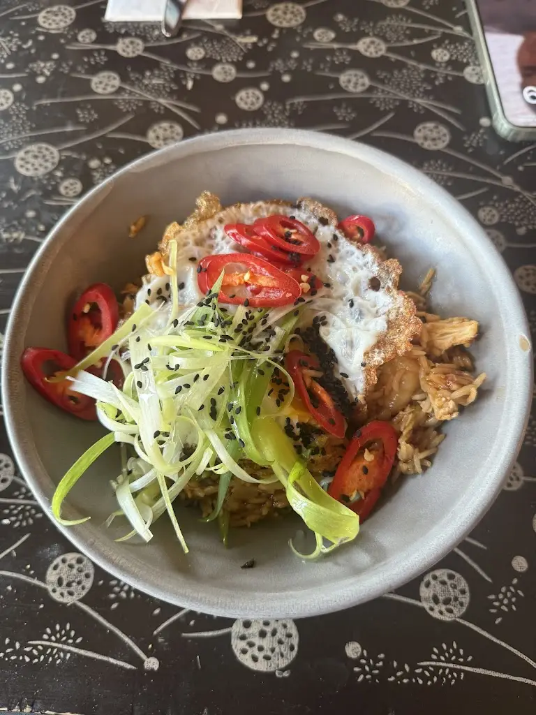 Nicolle E_Orleto Lounge_Basildon_recensione