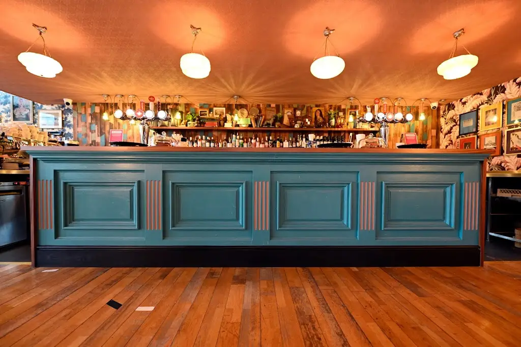 Orleto Lounge_Basildon_slider_image_1