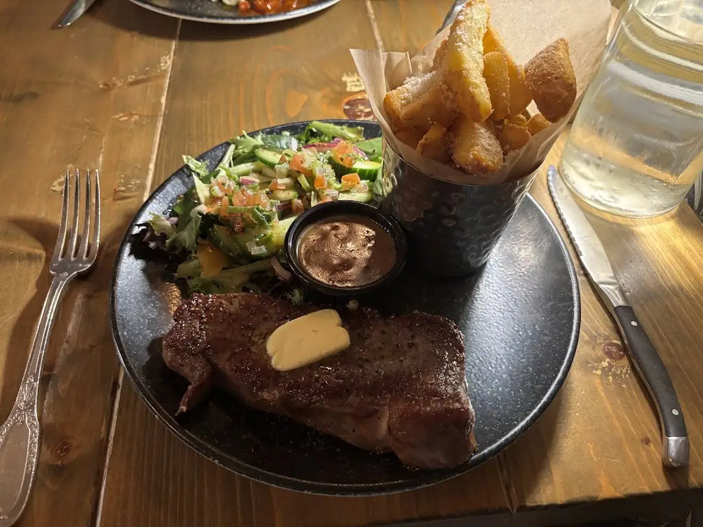 The White Horse_Adderbury_slider_image_3