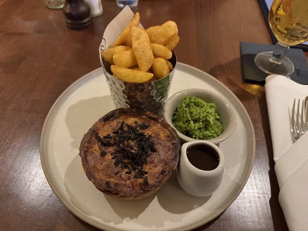 Andrew Cheng_Aztec Hotel Restaurant & Bar_Almondsbury_review