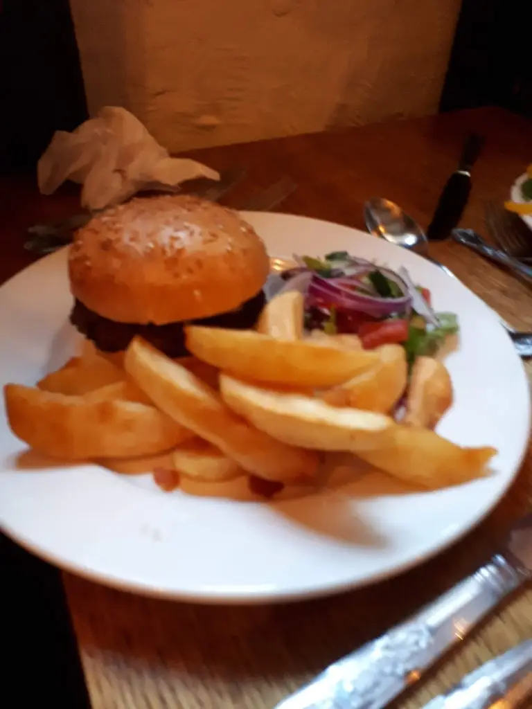 Menu_Axe & Compasses_Saffron Walden_image_4