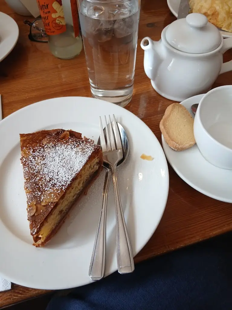 Caroline Foss_Cafe Coucou_Saffron Walden_review