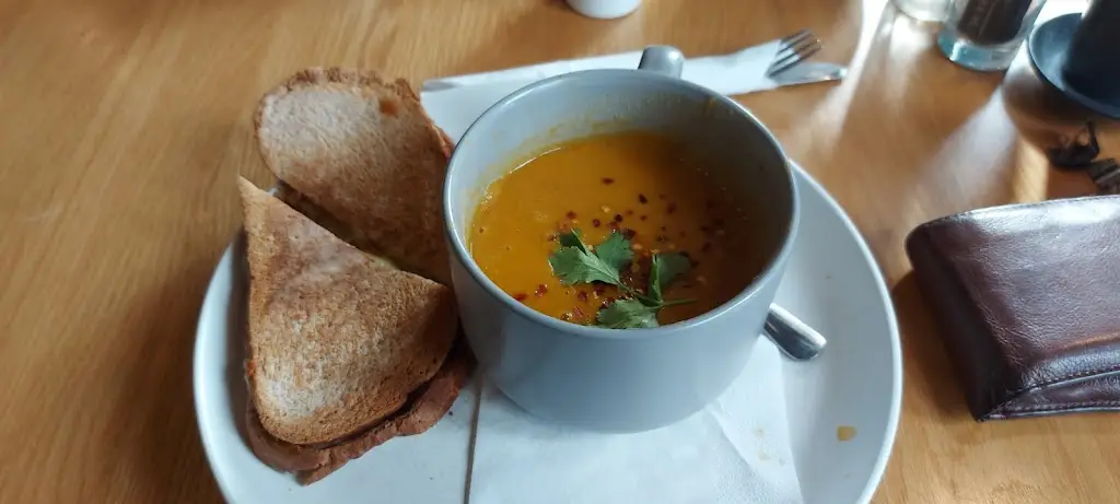 Neil Alger_Kappa House_Saffron Walden_review