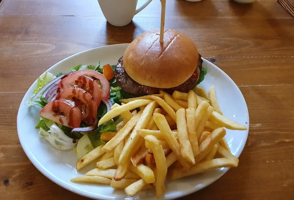 I Johnson_Fill's Café_Saffron Walden_review