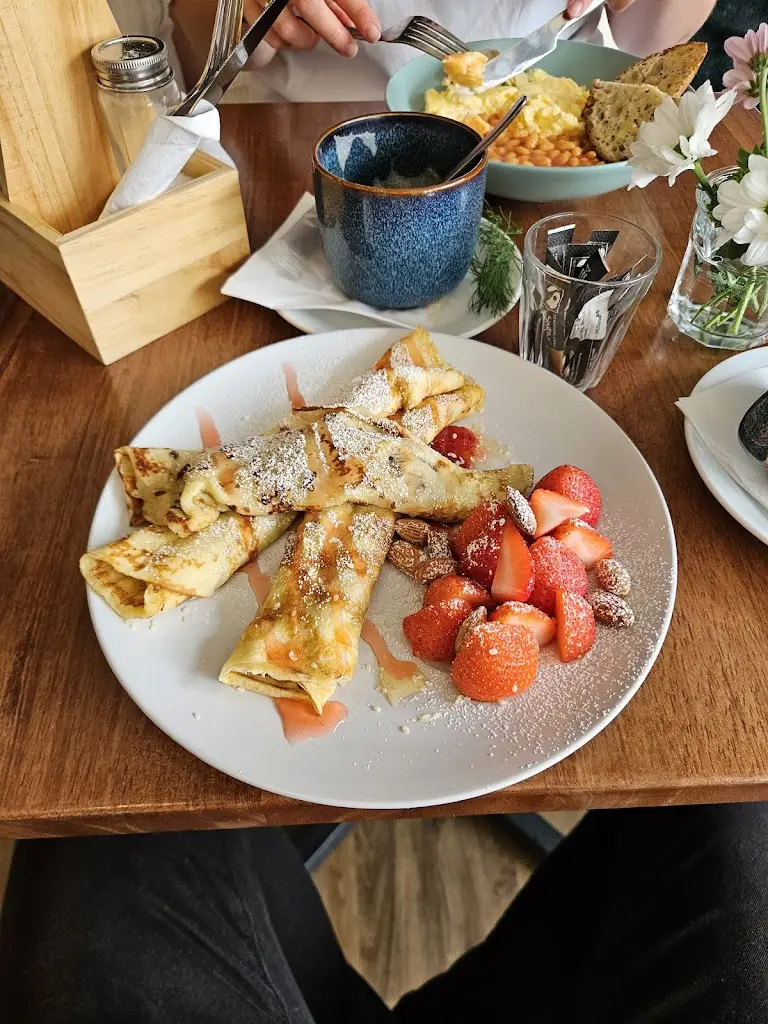 Ben Boughton_Breakfast Voyage_Sawston_review