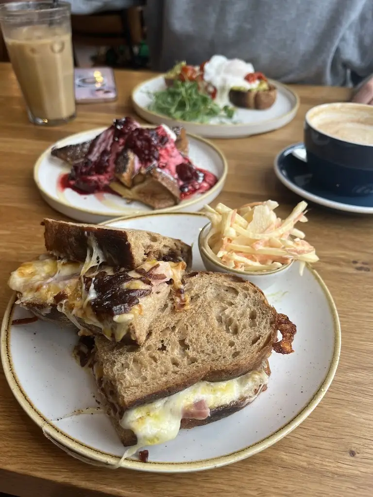 Blake Rayment_Victor Victoria Coffee_Sawston_review