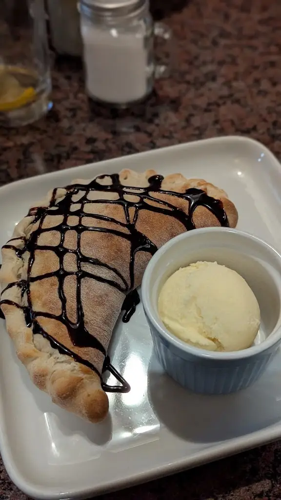 Simon Smith_Capri_Selby_review