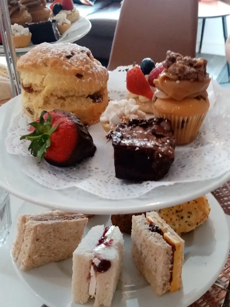 Trish Wynne_The Little Coffee House_Selby_review