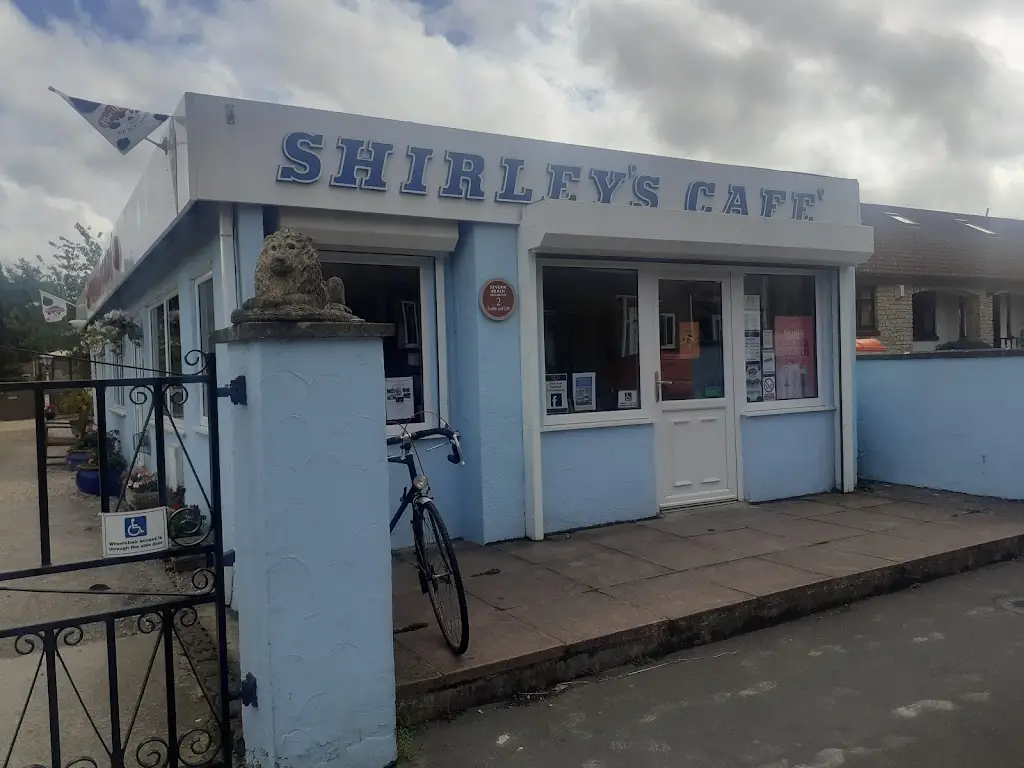 Steve Woodhull_Shirley's Cafe_Severn Beach_review