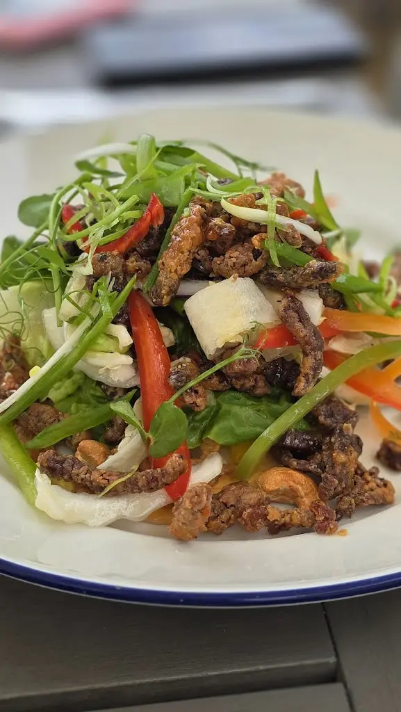 Julia Lu-Sellers_The White Hart_Sevenoaks_review