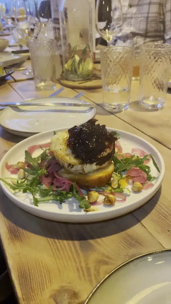 Embers_Scarborough_slider_image_2